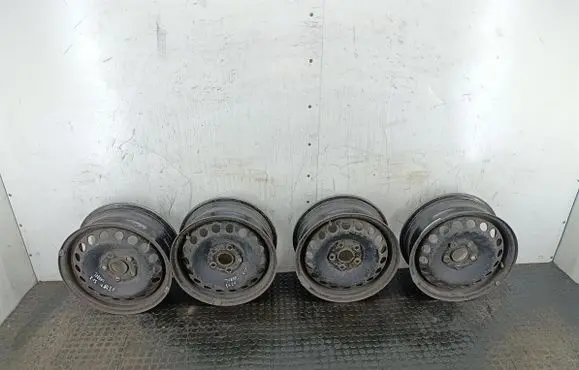 Volkswagen Touran I R15 steel rim 