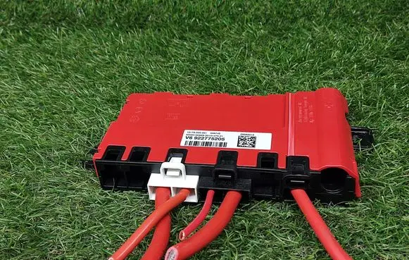 Positive wiring loom