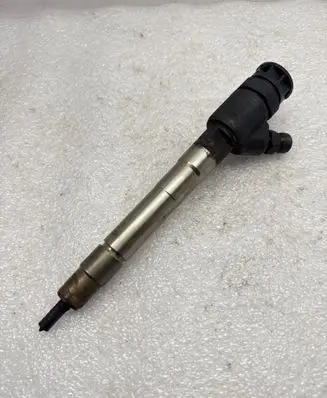 Fuel injector