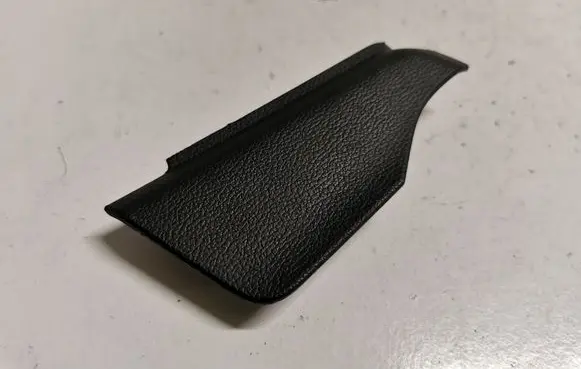 Ford Mustang VI Panel trim FR3B63044F47A