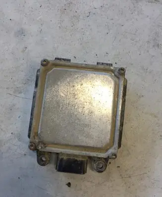 Jeep Grand Cherokee Blind spot module 68137930AG