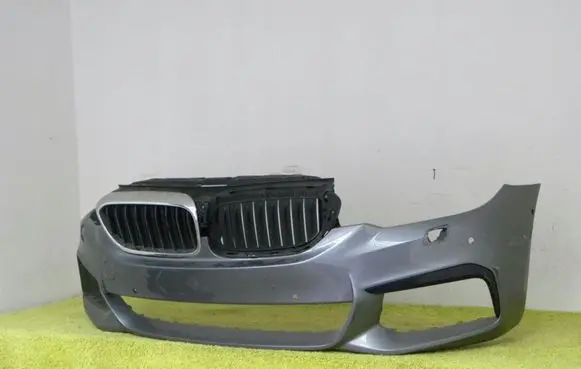 BMW 5 G30 G31 Front bumper 8064228