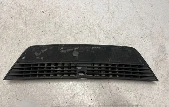 Audi A4 S4 B6 8E 8H Dash center air vent grill 8H0819681B