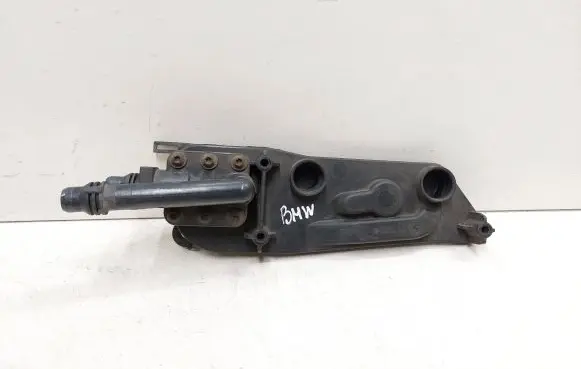 Thermostat/thermostat housing