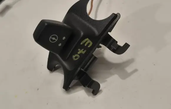 BMW X5M E70 Steering wheel adjustment switch 6966710