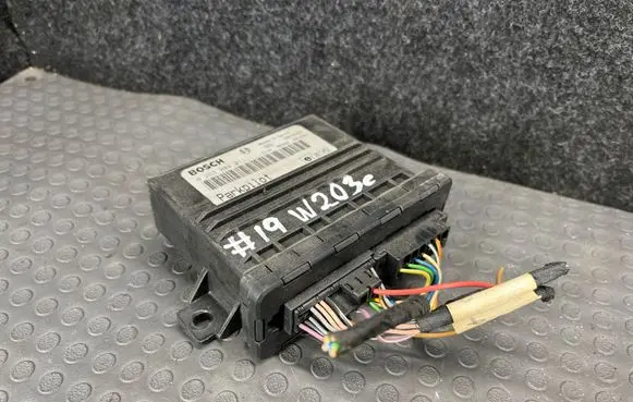 Mercedes-Benz C W203 Parking PDC control unit/module 0263004011