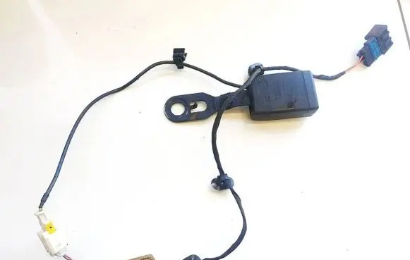 Peugeot Partner Front seatbelt buckle 96815079XT 306129910