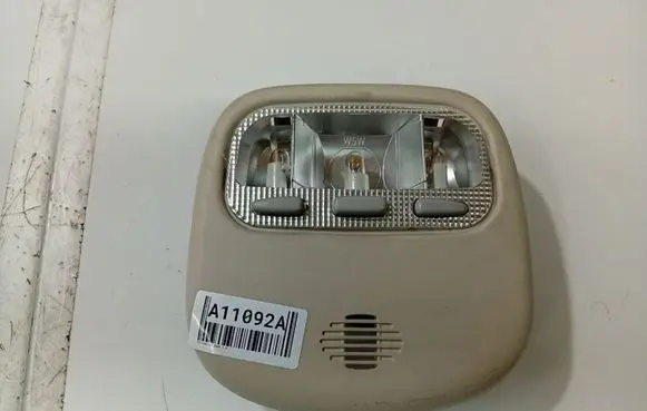 Citroen C4 I Front seat light 9636696877