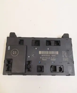 Mercedes-Benz CLK A209 C209 Door control unit/module A2098202026 2098202026