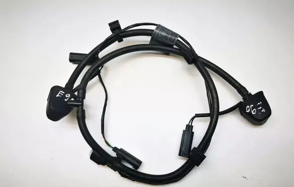 BMW 3 E90 E91 Windshield washer spray nozzle 6928623 6928635