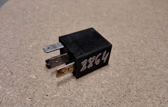 Opel Zafira A Other relay 90229206