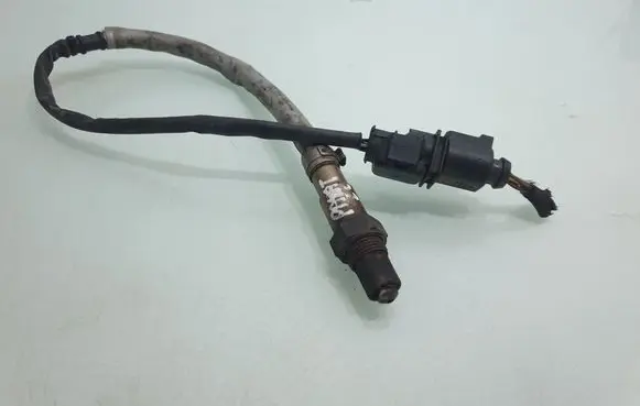 Volkswagen PASSAT CC Lambda probe sensor 06F906262AC 0258017044
