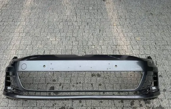 Volkswagen Golf VII Front bumper 5G0807221