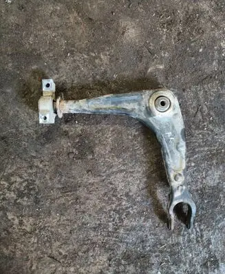 Front lower control arm/wishbone