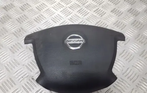 Nissan Primera Steering wheel airbag