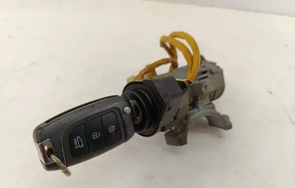 Hyundai Elantra VII Ignition lock