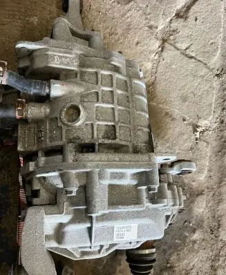 Mitsubishi Outlander Rear differential F1E1A2B5Z 172484