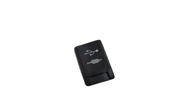 Toyota Auris E180 USB socket connector 861900D030