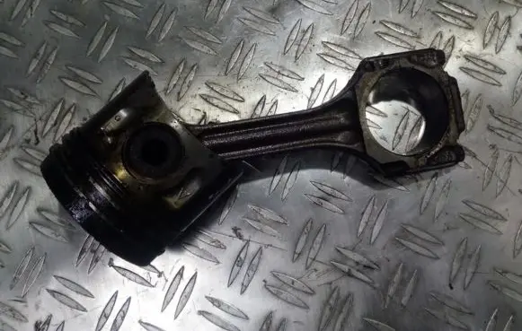 Seat Toledo I (1L) Piston with connecting rod