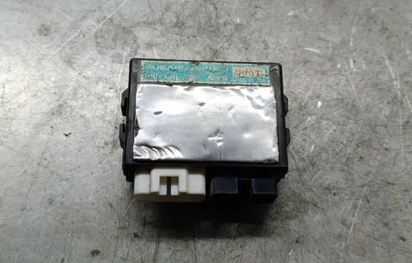 Subaru Outback Light module LCM 84067ae00a