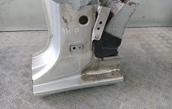 Audi A4 S4 B8 8K Sill