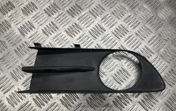 Renault Laguna II Front bumper lower grill 000009745