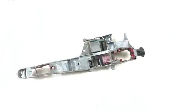 Rear door exterior handle/bracket