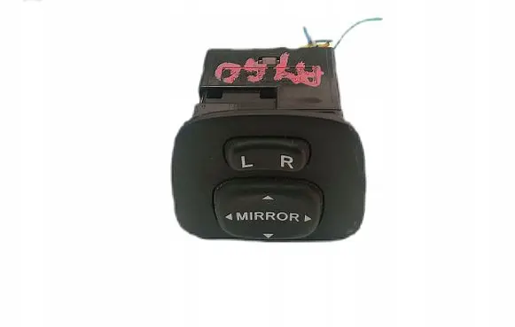 Toyota Aygo AB10 Wing mirror switch 183574