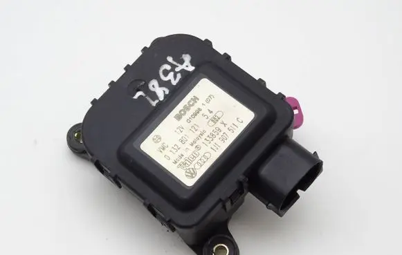Audi A3 S3 8L Air flap motor/actuator 1J1907511C 0132801121