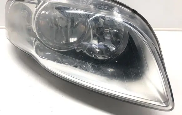 Audi A4 S4 B7 8E 8H Headlight/headlamp 8E0941004BK