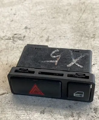 BMW X5 E53 Hazard light switch 61318368920