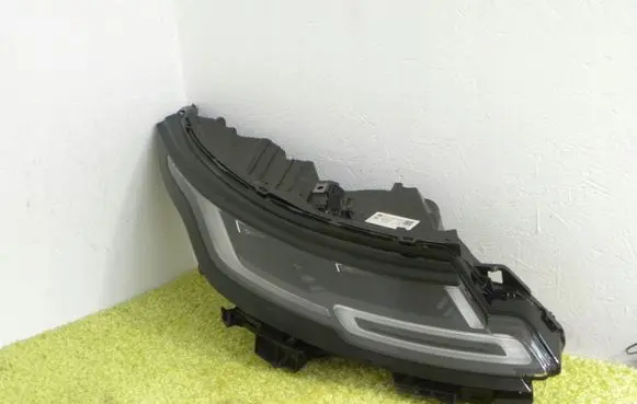 Land Rover Range Rover Evoque L551 Headlight/headlamp