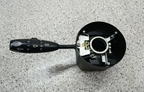 Mercedes-Benz A W169 Wiper turn signal indicator stalk/switch A1695450010