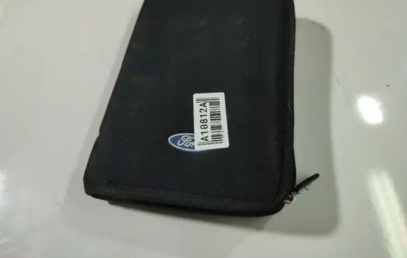 Ford Focus Owners service history hand book 