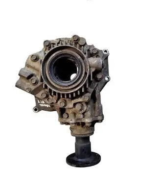 Nissan X-Trail T30 Gearbox transfer box case 8H513