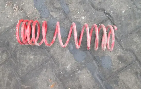 Volkswagen Polo II 86C 2F Front coil spring