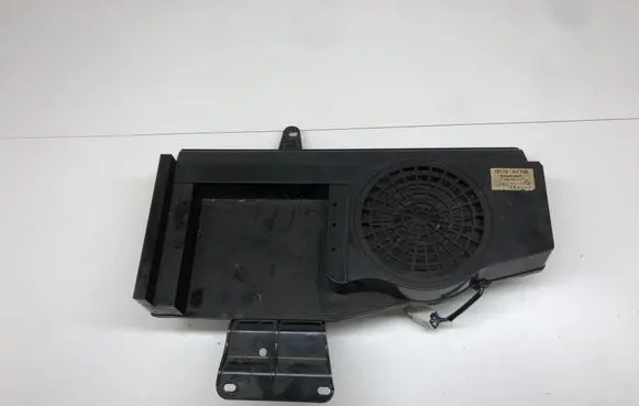 Nissan Primera Subwoofer speaker 28170AV700 7606500217