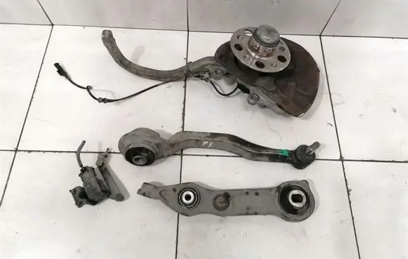 Mercedes-Benz E AMG W211 Front suspension assembly kit set A2113308207 A2113304611