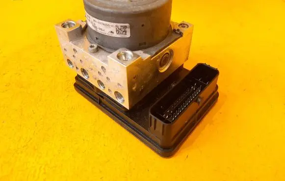 BMW 2 F45 ABS Pump 6878051