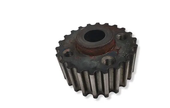Volkswagen Golf VII Crankshaft pulley 04L105263C