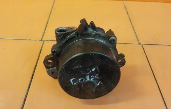 Fiat Doblo Vacuum pump 55255221 28W1