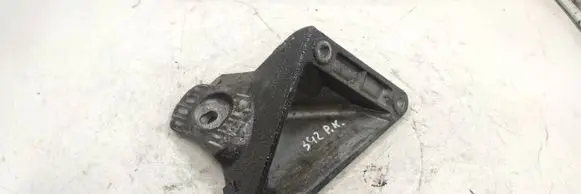 BMW 5 E60 E61 Engine mounting bracket 6761149