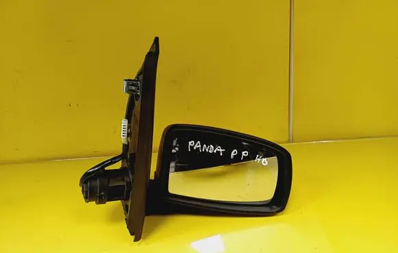 Front door electric wing mirror