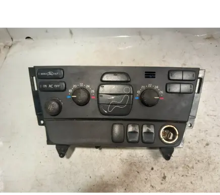 Volvo S60 Climate control unit 30746022 06W27E04 M4273200072