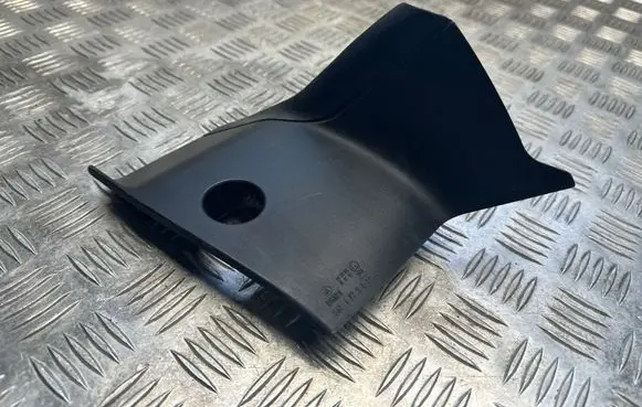 Porsche Cayenne (9Y0 9Y3) Other interior part 9Y3945428A 20633205 T9Y0095