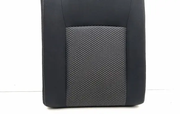 Suzuki Vitara (LY) Rear seat 