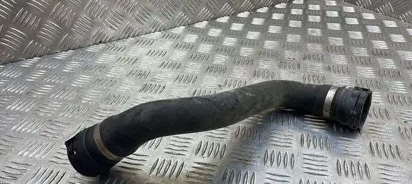 BMW X3 E83 Engine coolant pipe/hose