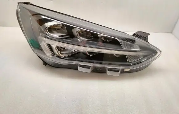 Ford Focus Headlight/headlamp