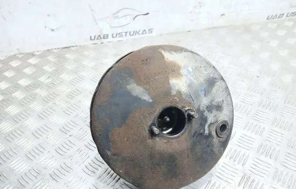Volkswagen Multivan T4 Brake booster 701612101
