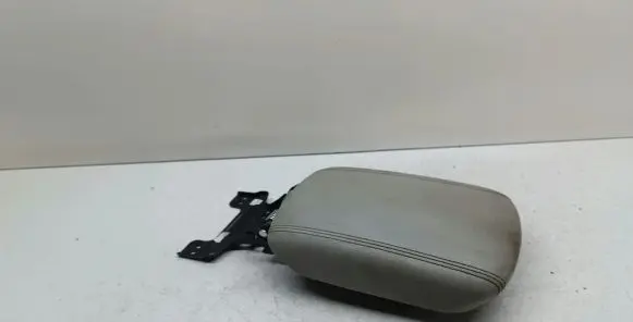 KIA Sportage Armrest